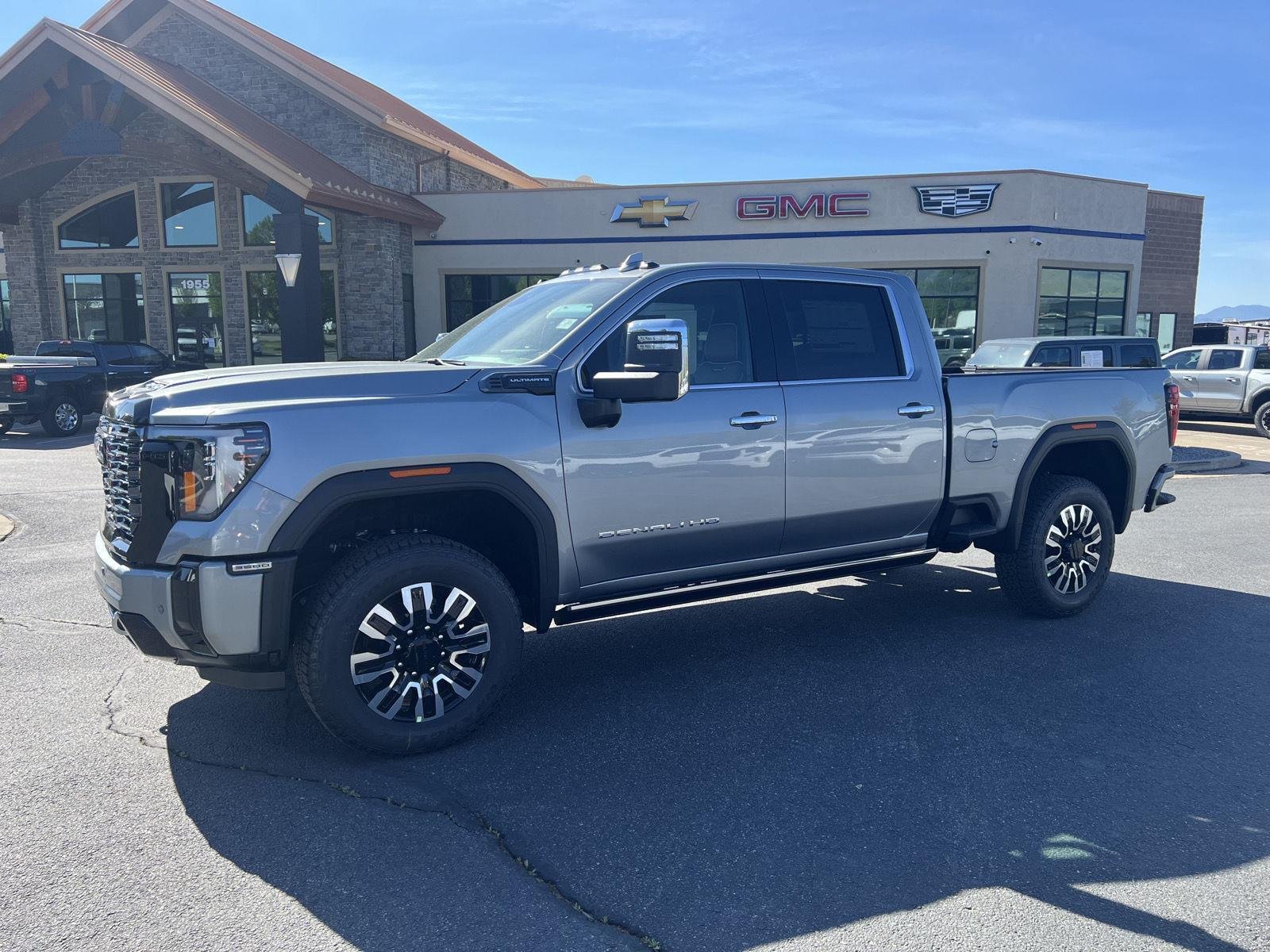 2026 GMC Sierra 4WD Crew Cab Long Box Denali Ultimate's photo