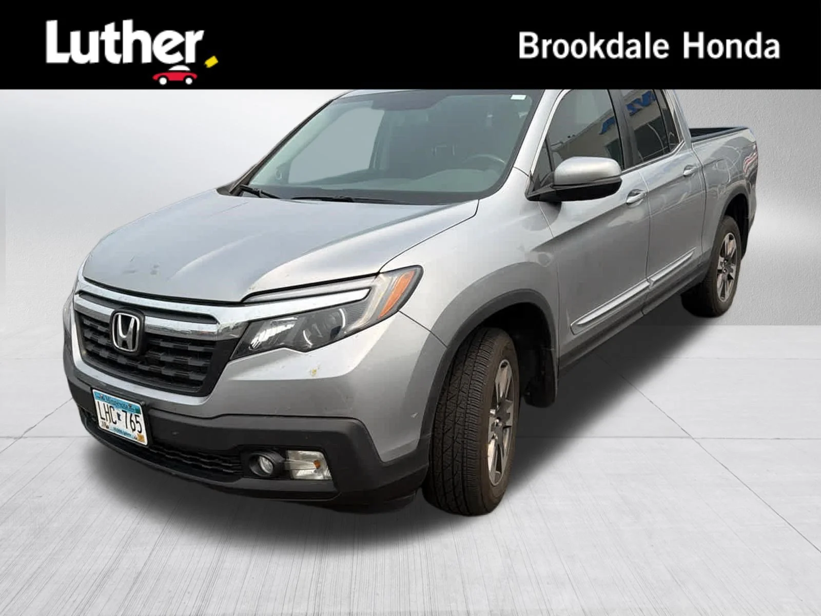 Used 2017 Lunar Silver Metallic Honda RTL-T image 1