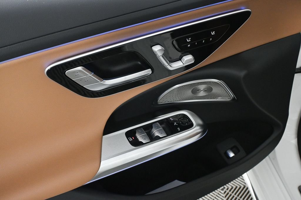 New 2026 Polar White Mercedes-Benz E 450 image 8