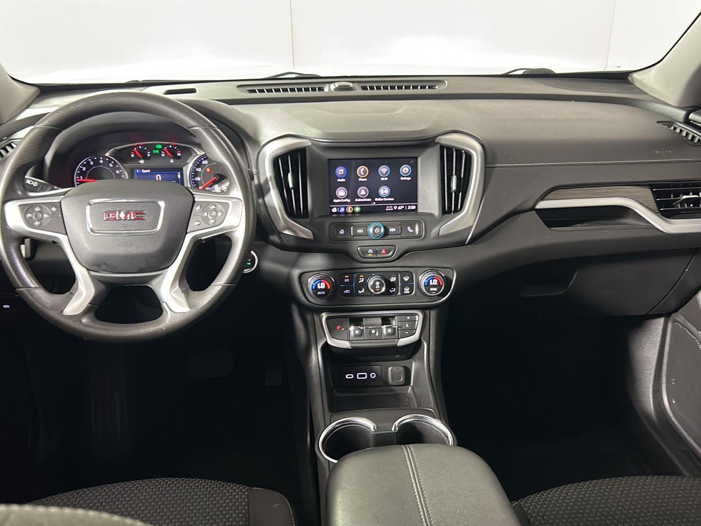 Used 2023 Summit White GMC SLE image 25