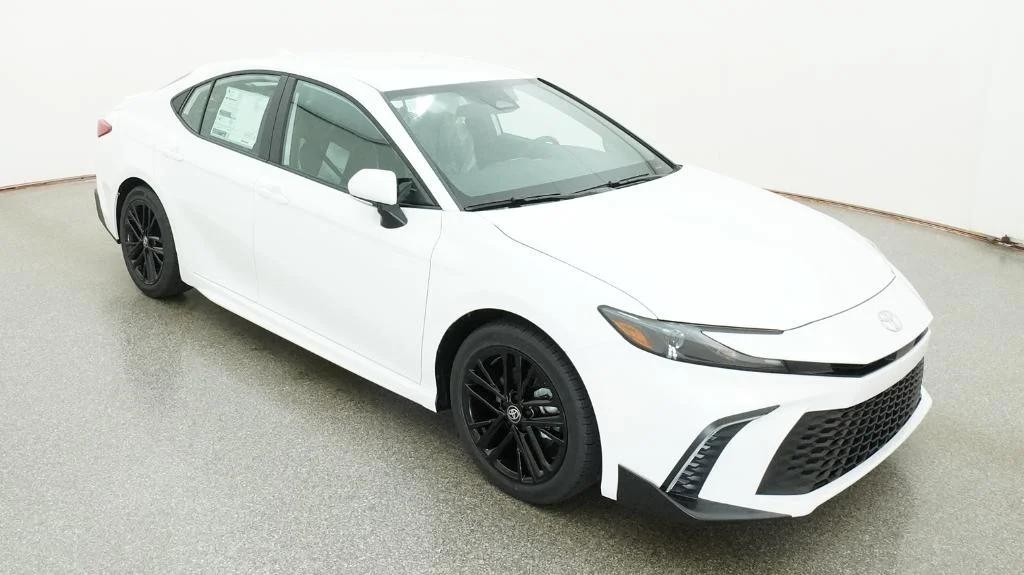 New 2026 Ice Cap Toyota SE image 5