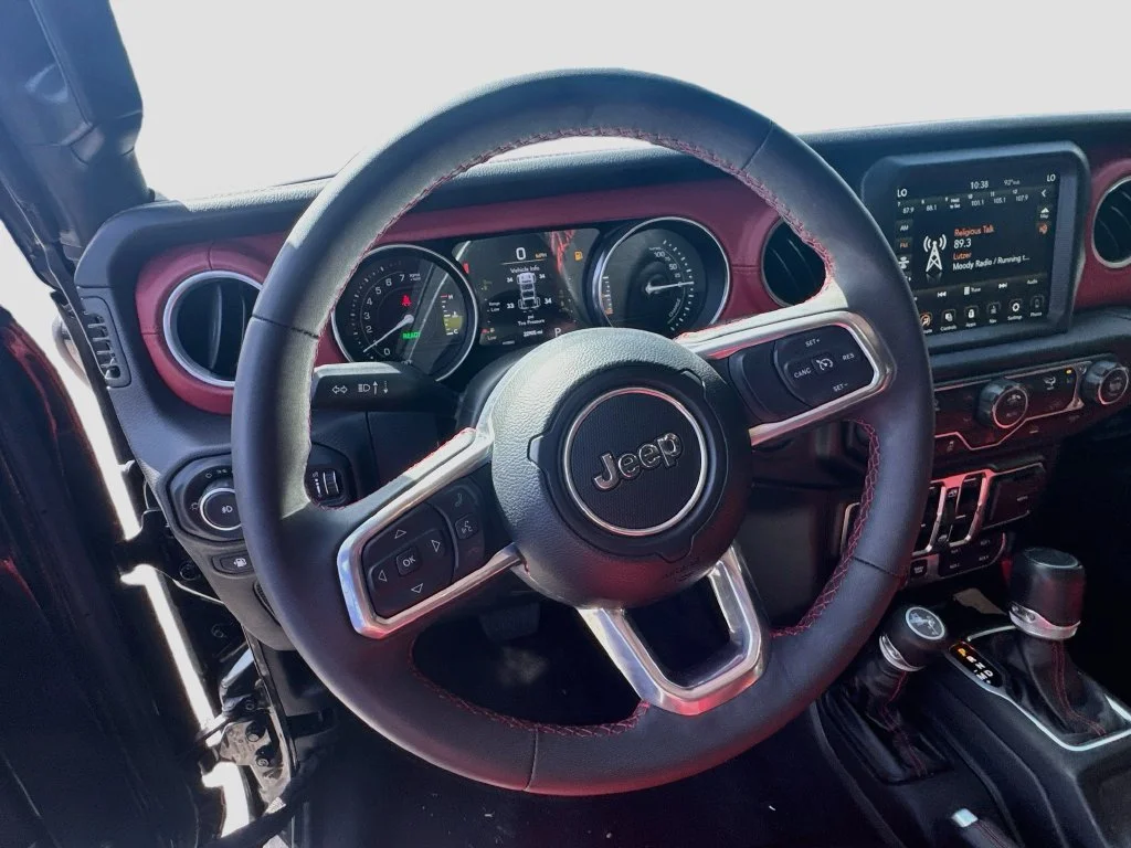Used 2023 Black Jeep Rubicon 20th Anniversary Edition 4xe image 12
