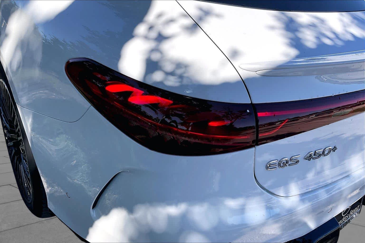 Used 2023 Polar White Mercedes-Benz EQS 450+ image 25