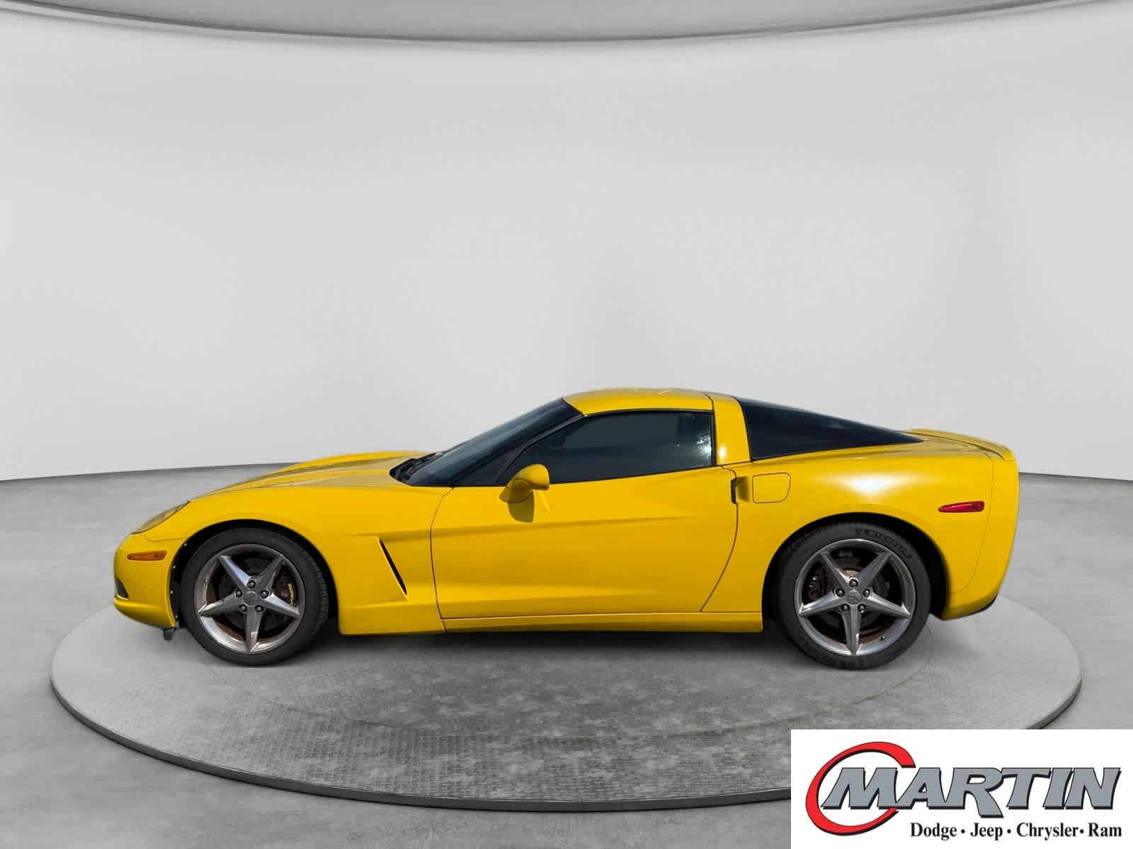 Used 2013 Velocity Yellow Tintcoat Chevrolet 1LT image 8