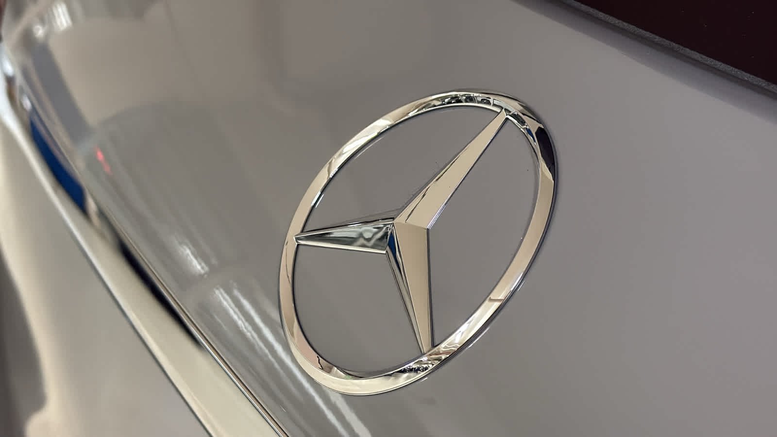 New 2026 MANUFAKTUR Alpine Grey Mercedes-Benz GLE 580 image 9