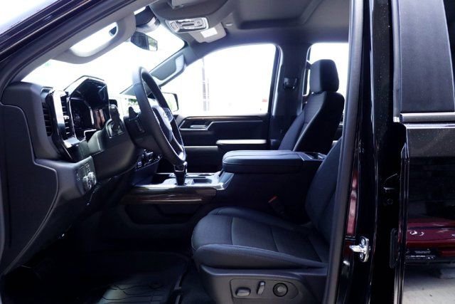 2026 Chevrolet Silverado 1500 LT - Photo 8