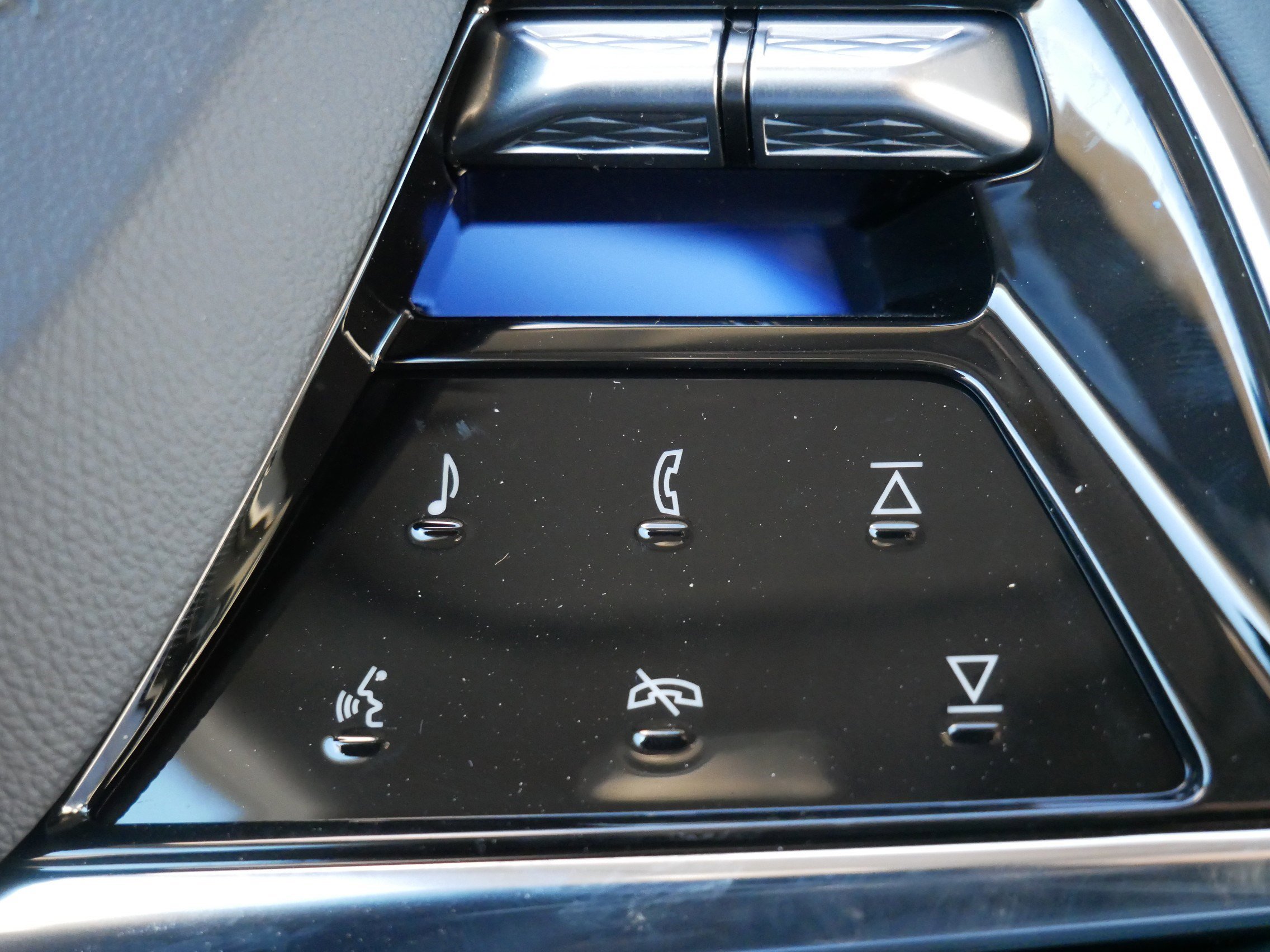 2026 Cadillac OPTIQ Premium Sport - Photo 27