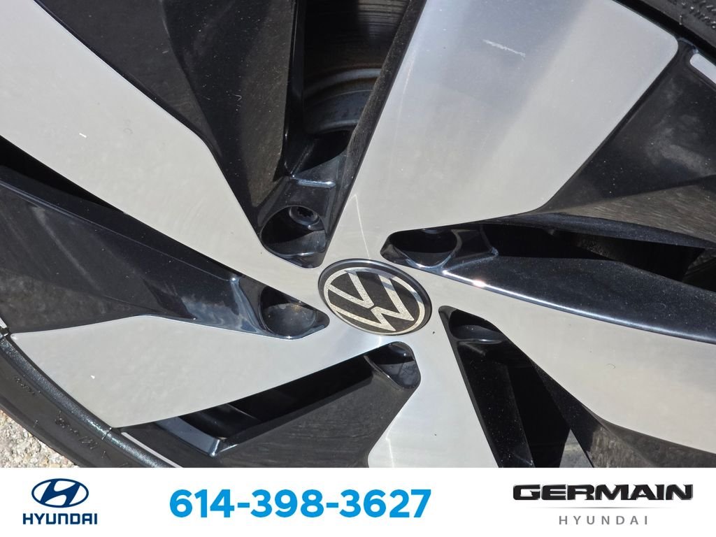 Used 2025  Volkswagen 1.5T S image 12