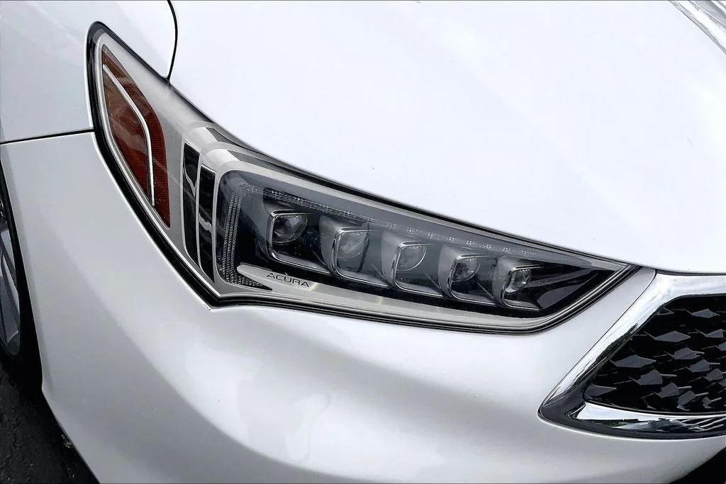 Used 2020 Platinum White Pearl Acura 3.5L Technology Pkg image 28