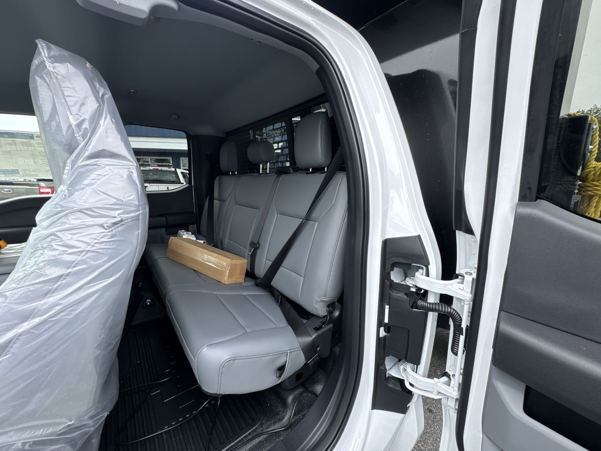 New 2026 Oxford White Ford F-350® XL image 5