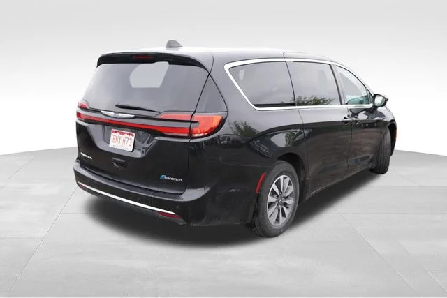 Certified Used 2023 Black Chrysler Touring L image 3