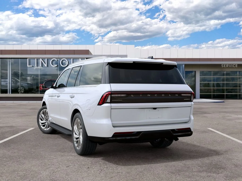 New 2027 Pristine White Metallic Tri-Coat Lincoln Premiere image 8
