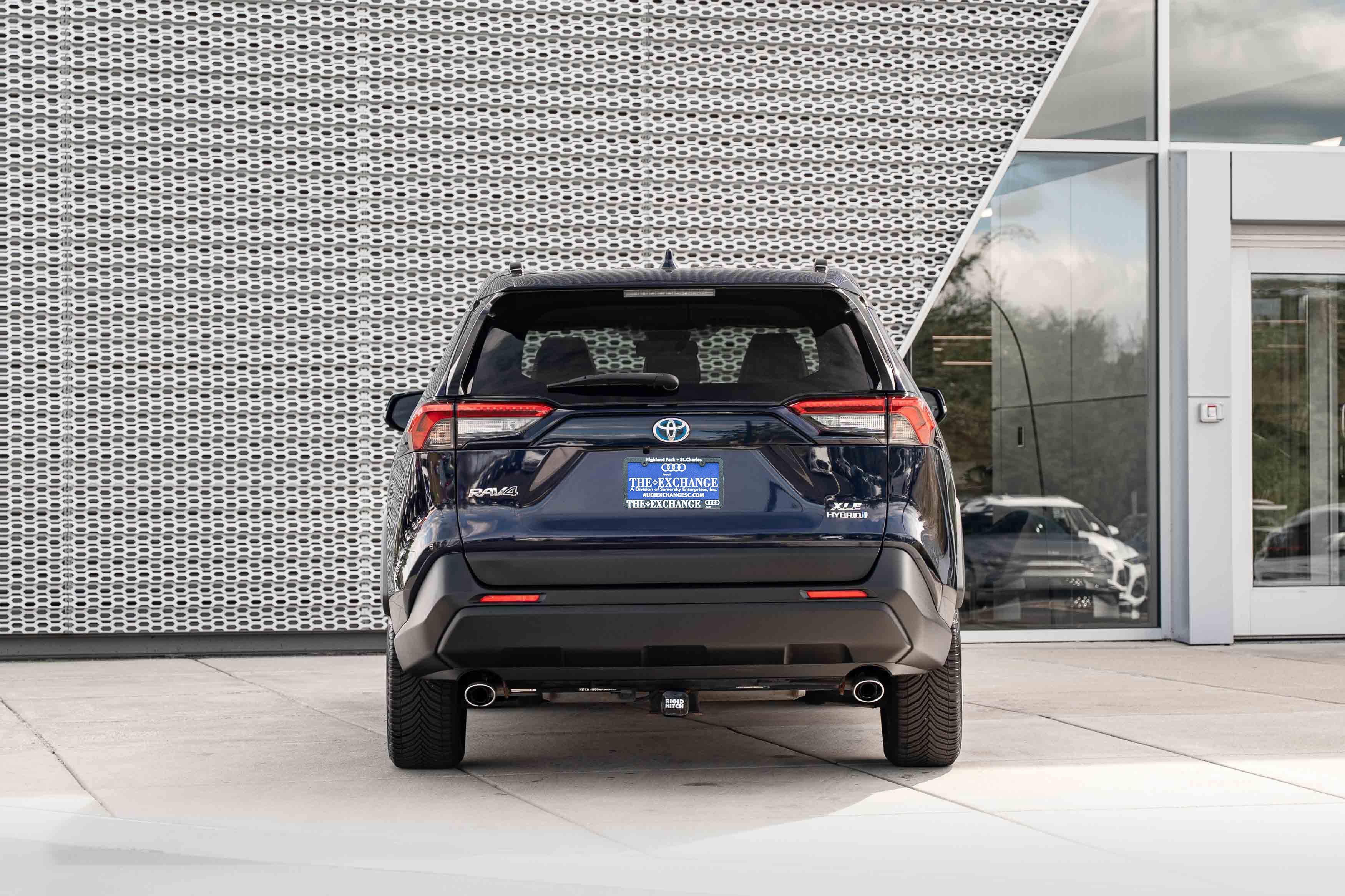 Used 2022 Blueprint Toyota Hybrid XLE Premium image 24