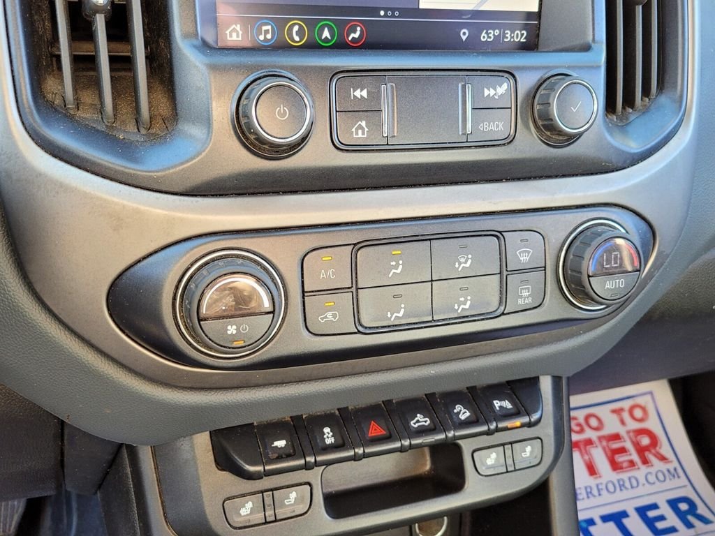 Used 2020 Orange Chevrolet Z71 image 20