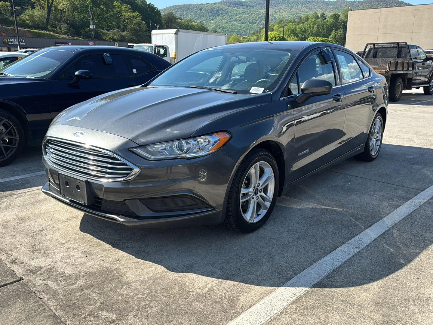 2018 Ford Fusion S's photo