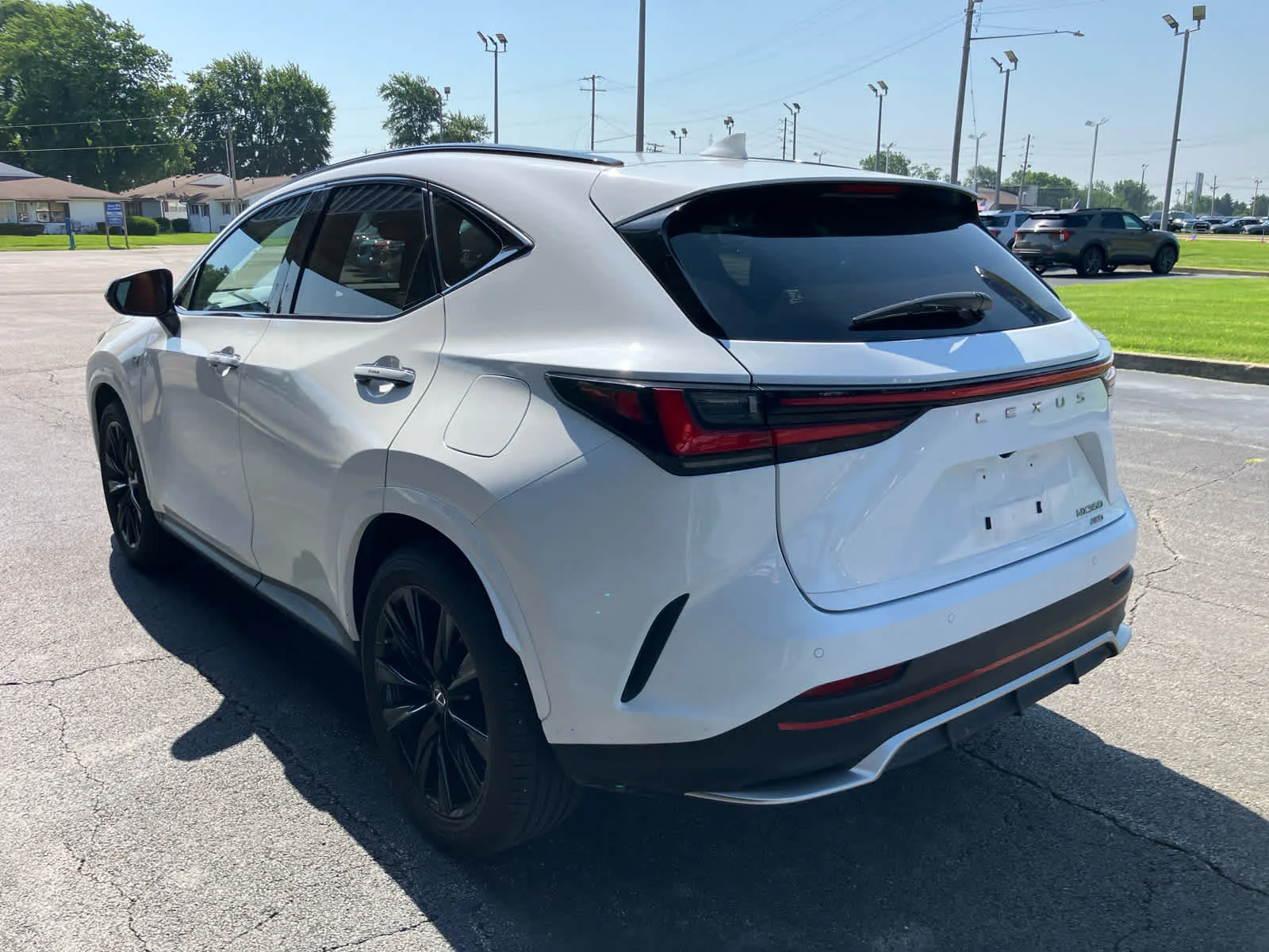 Used 2022 Ultra White Lexus F SPORT Handling image 23