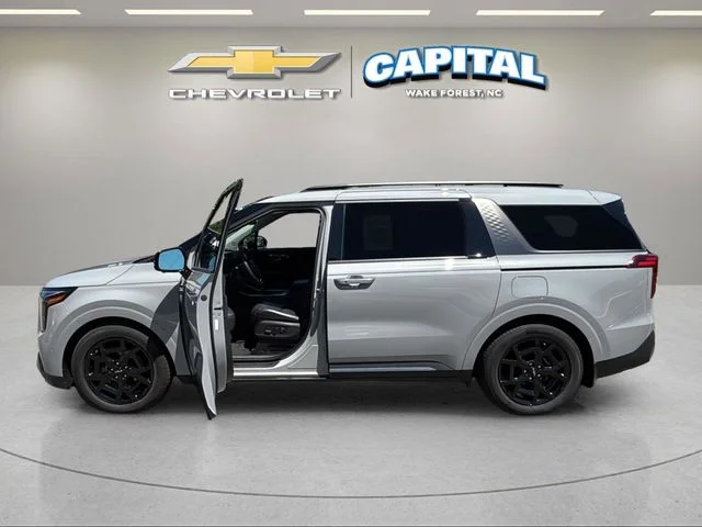 Used 2025 White Kia SX Prestige image 2