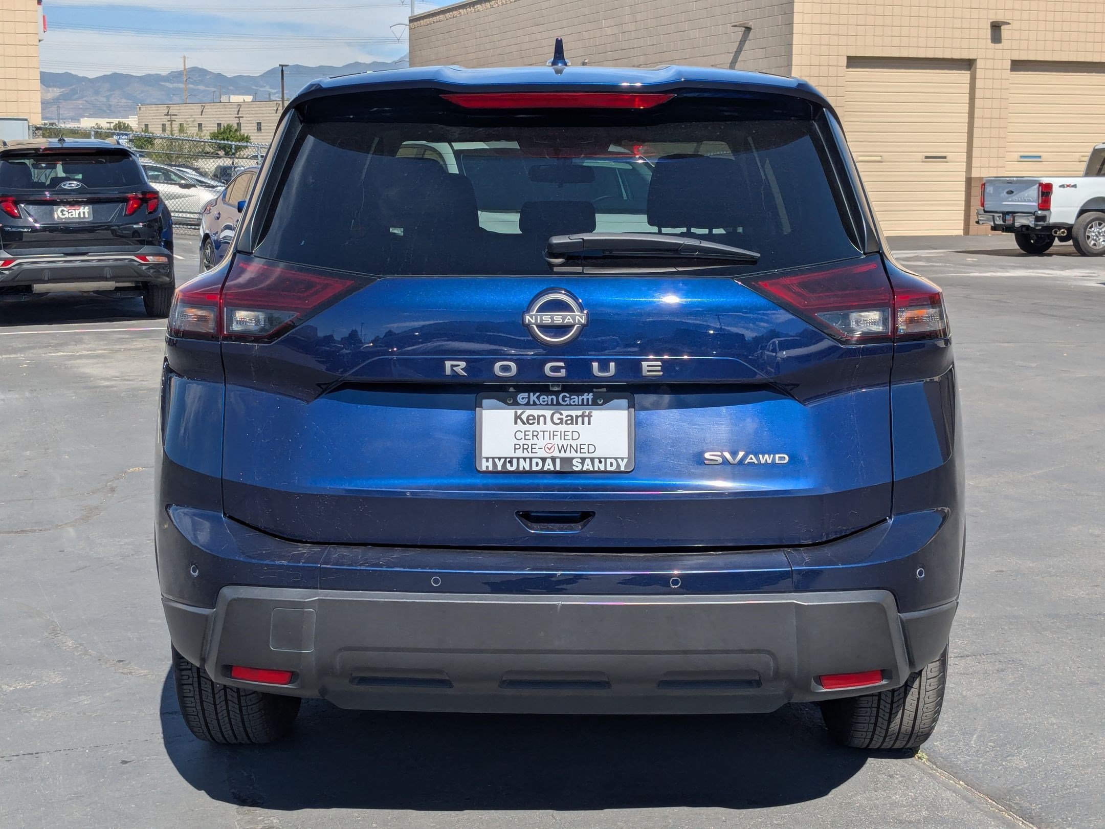 Used 2024 Deep Ocean Blue Pearl Nissan SV image 5