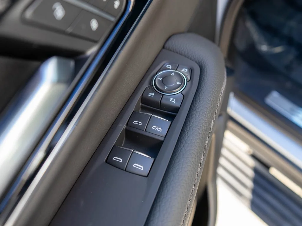2026 GMC Yukon XL Denali - Photo 21