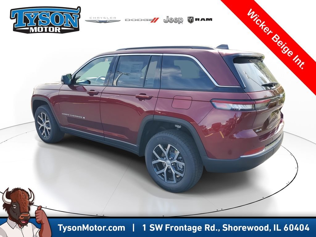 New 2025 Velvet Red Pearl-Coat Exterior Paint Jeep Limited image 3