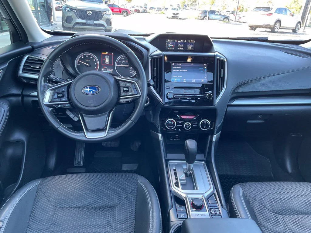 Used 2019 Silver Subaru Premium image 19