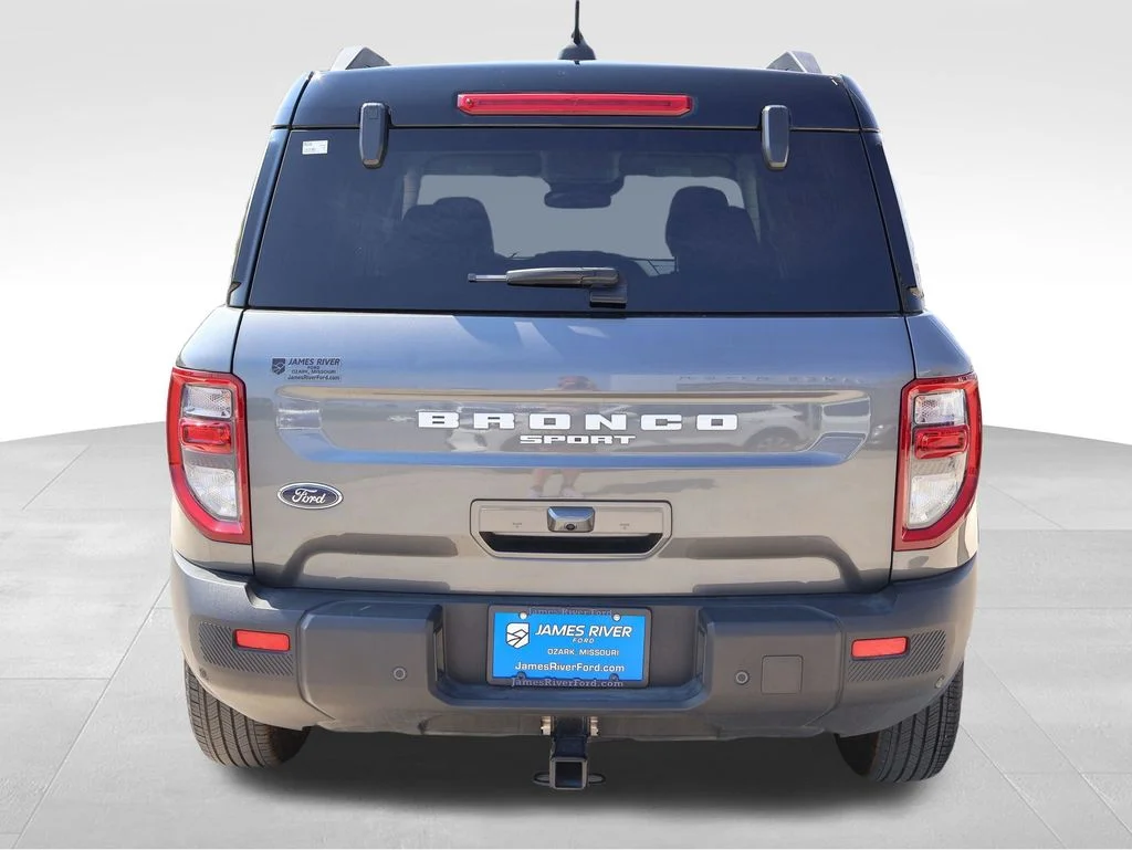 Certified Used 2025 Gray Metallic Ford Outer Banks image 5
