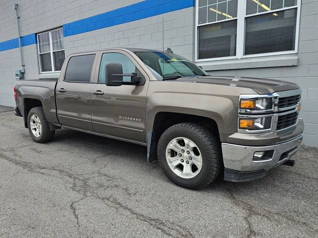 Used 2015 BROWNSTONE METALLIC Chevrolet LT image 3
