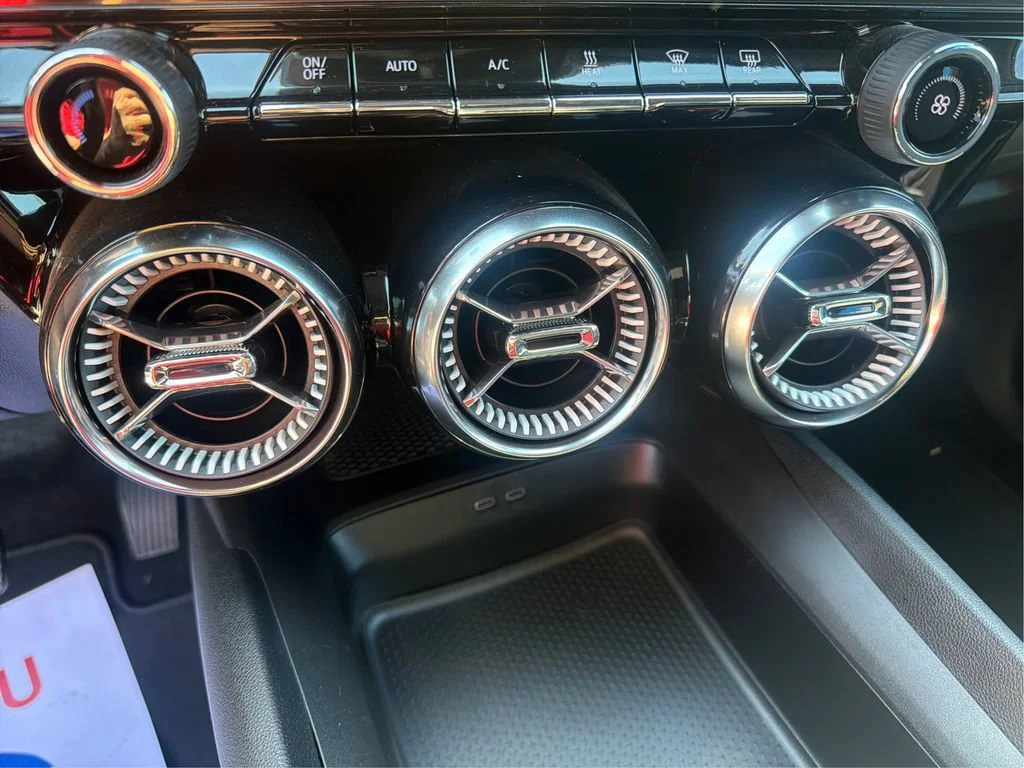 2025 Chevrolet Blazer EV LT - Photo 27