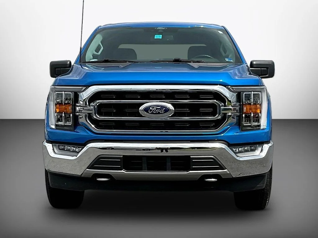 Certified Used 2021 Velocity Blue Metallic Ford XLT image 2