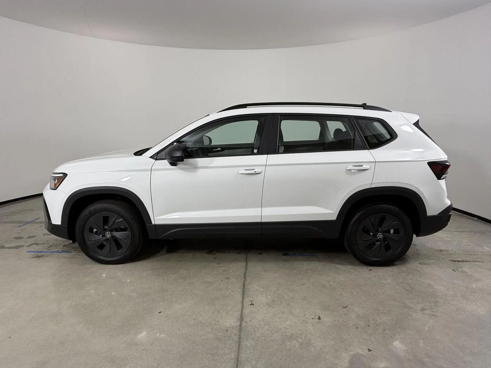 New 2027 Pure White Volkswagen S image 8