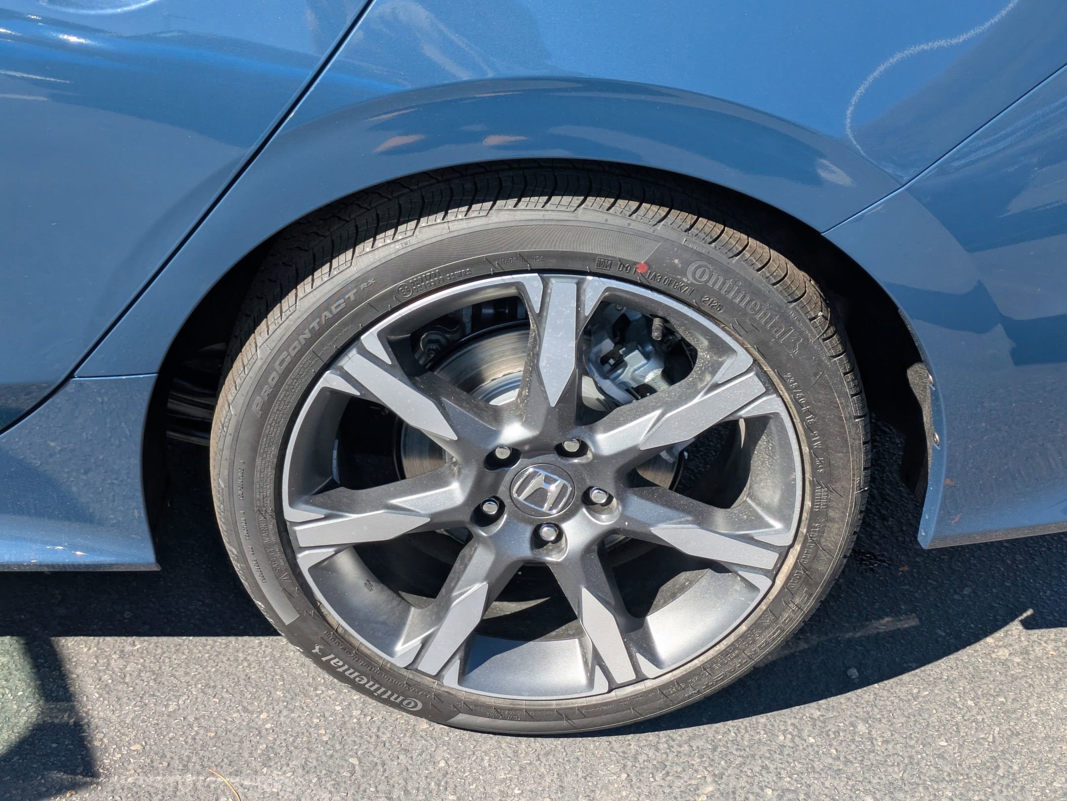 New 2026 Platinum White Pearl Honda Sport Touring image 10