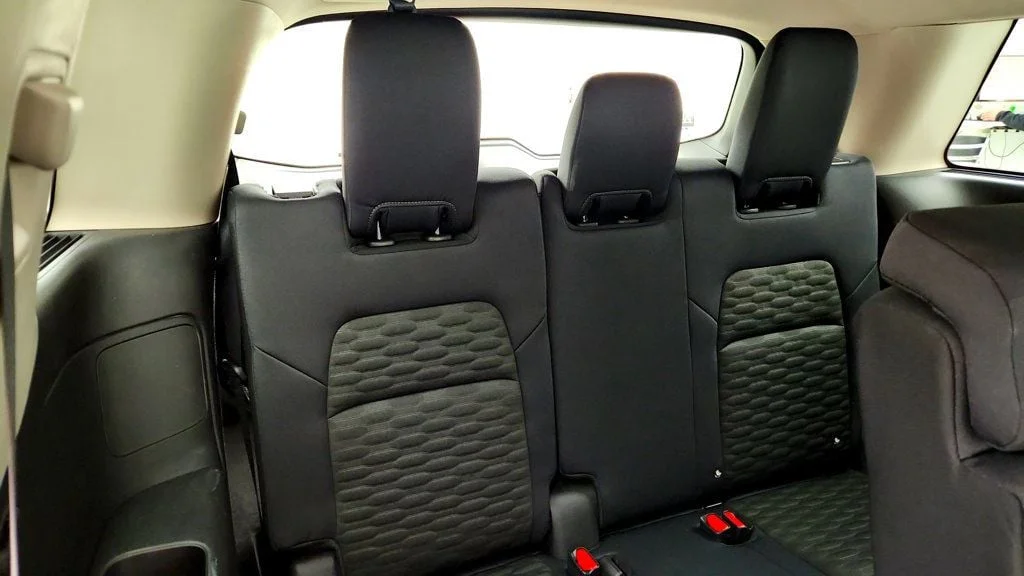 Used 2024 Super Black Nissan S 4WD image 21