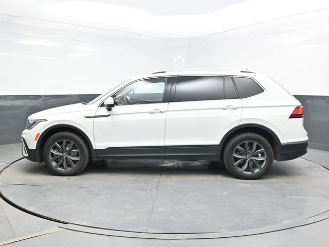 Used 2022 White Volkswagen 2.0T SE image 8