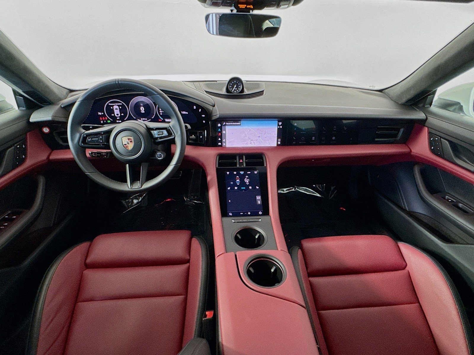 2025 Porsche Taycan S - Photo 20