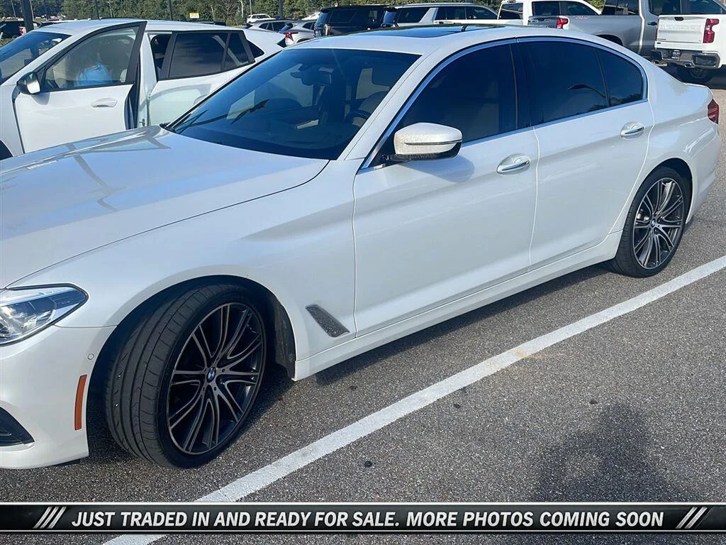 Used 2017 White BMW 540i image 2