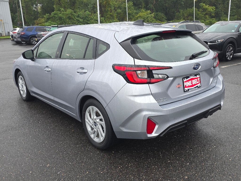 Used 2024 Ice Silver Metallic Subaru  image 13