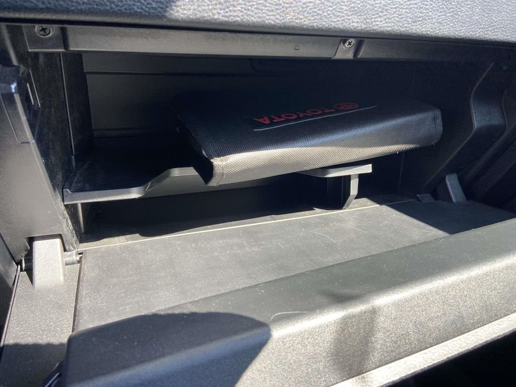 2024 Toyota Tundra SR5 - Photo 29