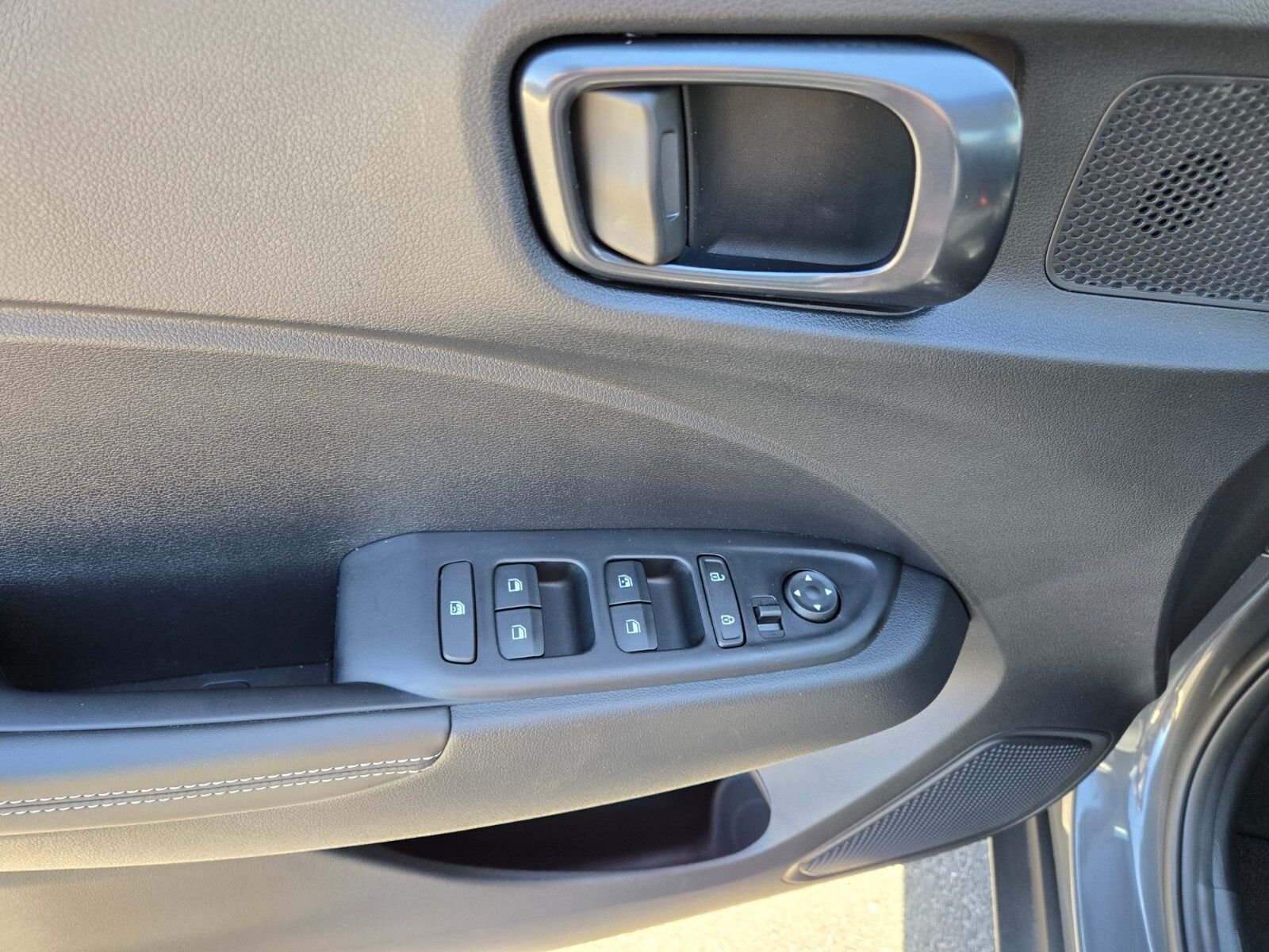 Certified Used 2025 Gray Hyundai Limited image 18