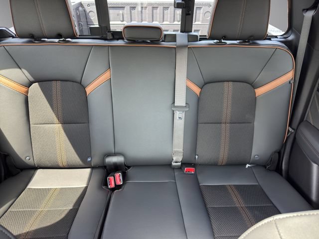 2026 GMC Canyon AT4 - Photo 22