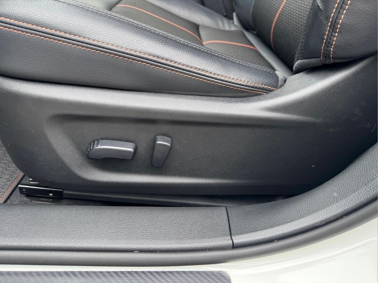 Used 2022 Glacier White Nissan 2.5 SR image 16