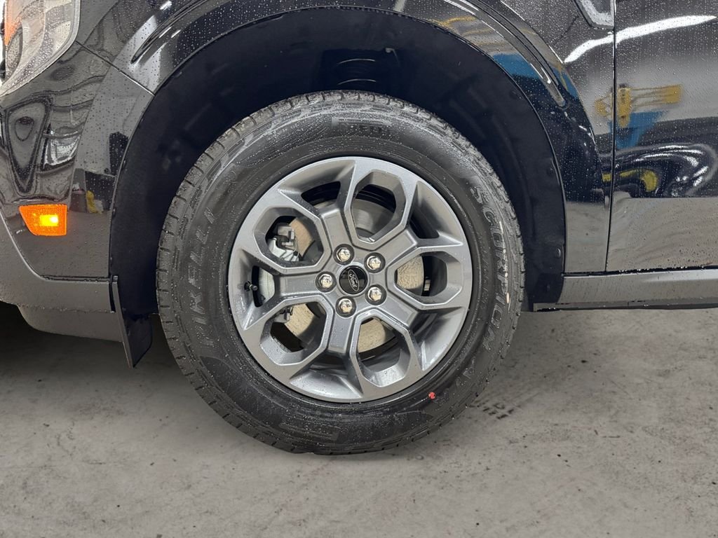 New 2026 Black Ford XLT image 14