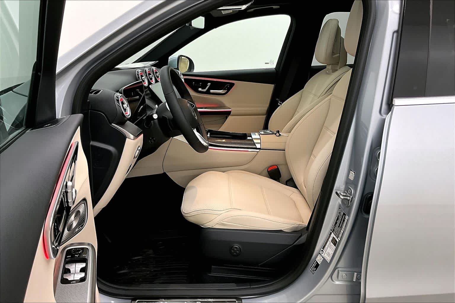 New 2026 Cirrus Silver Metallic Mercedes-Benz GLC 300 image 9