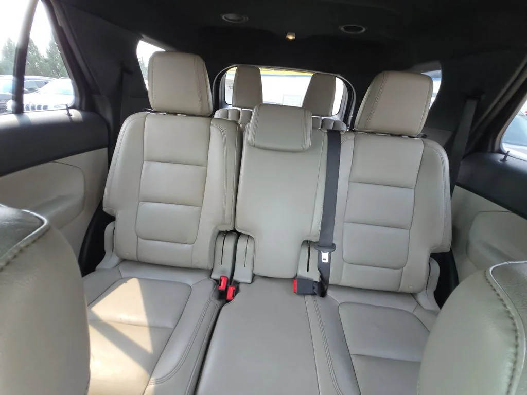 Used 2012 White Ford XLT image 22
