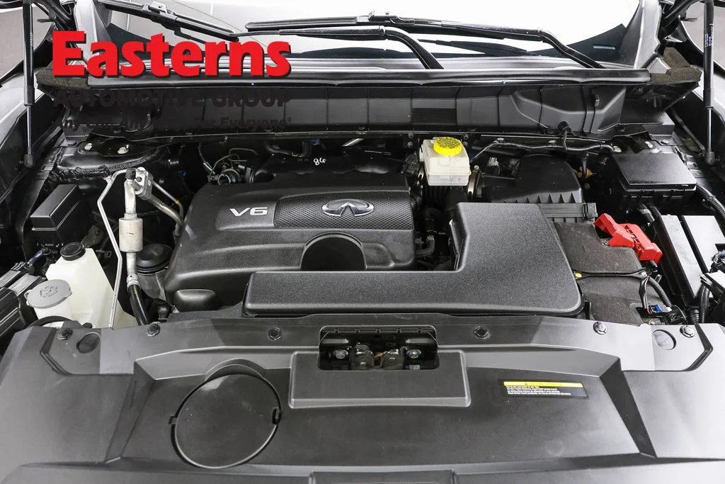 Used 2023 Black INFINITI PURE image 7