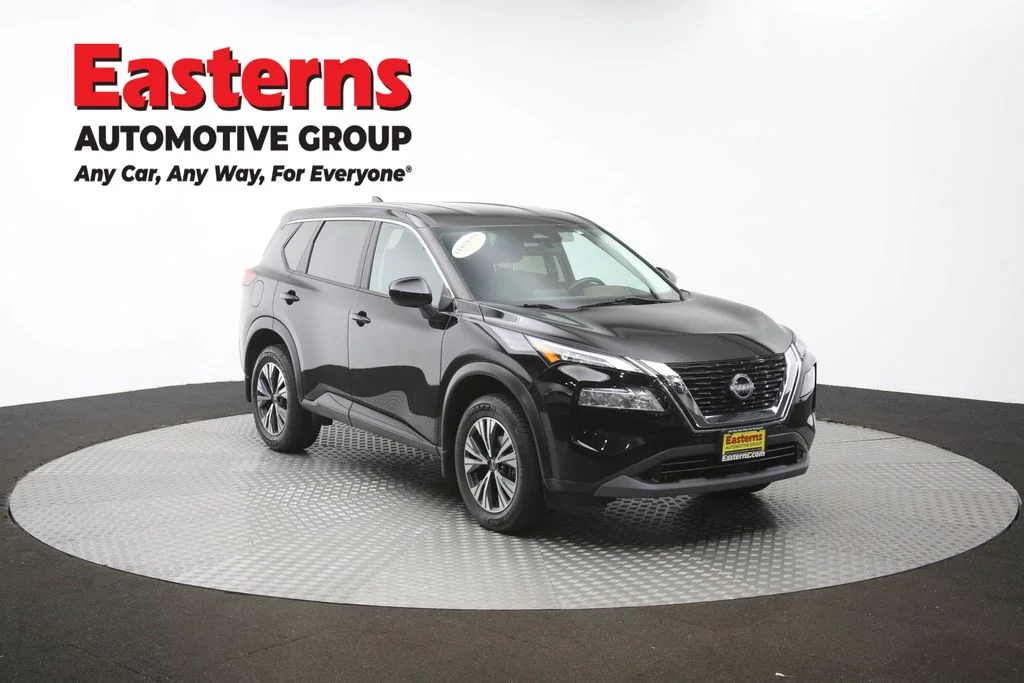 Used 2023 Black Nissan SV image 49