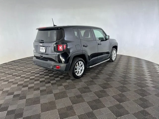 Used 2023 Black Jeep Latitude image 7