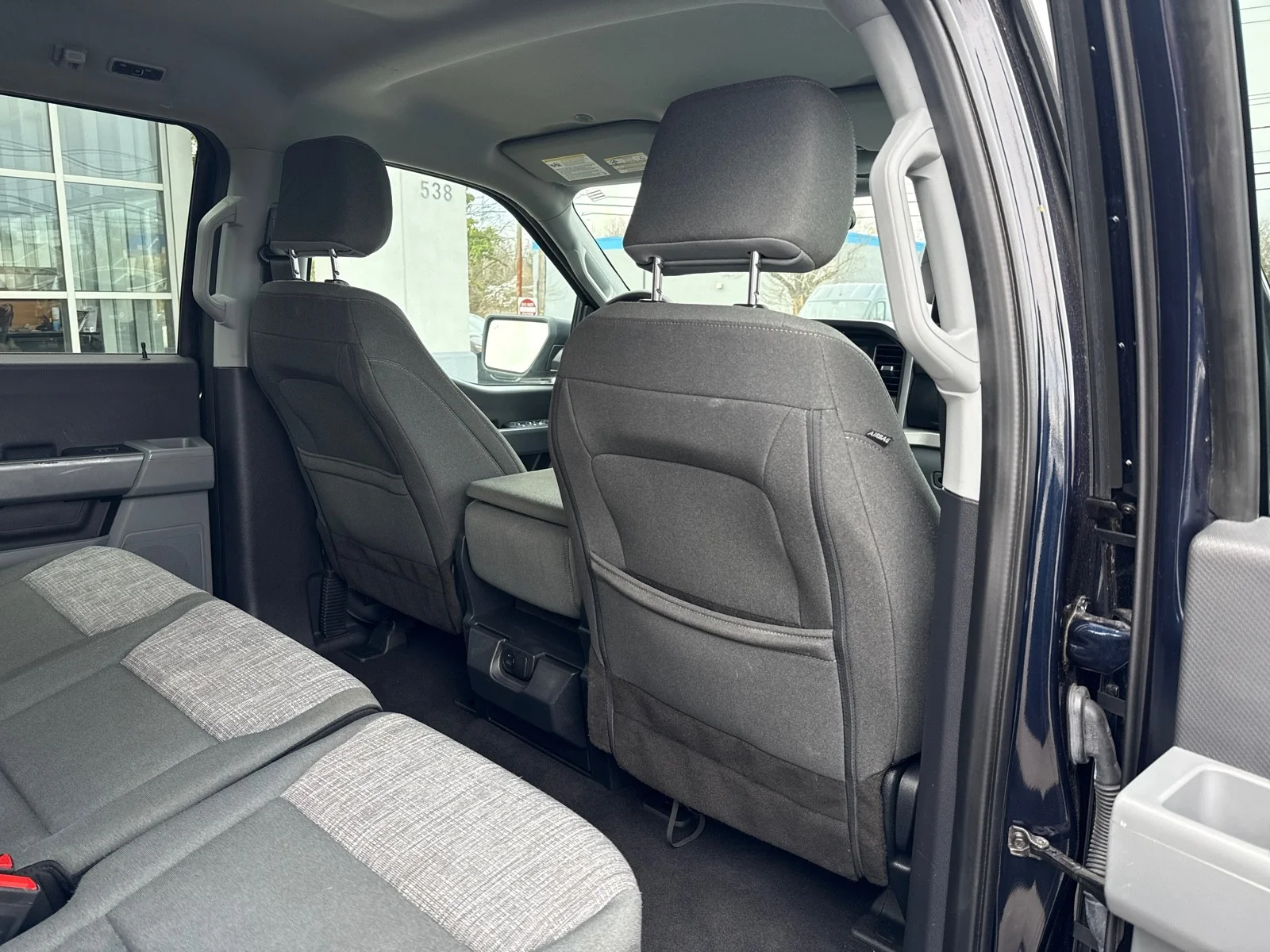 Used 2023 Antimatter Blue Metallic Ford XLT 4WD image 41