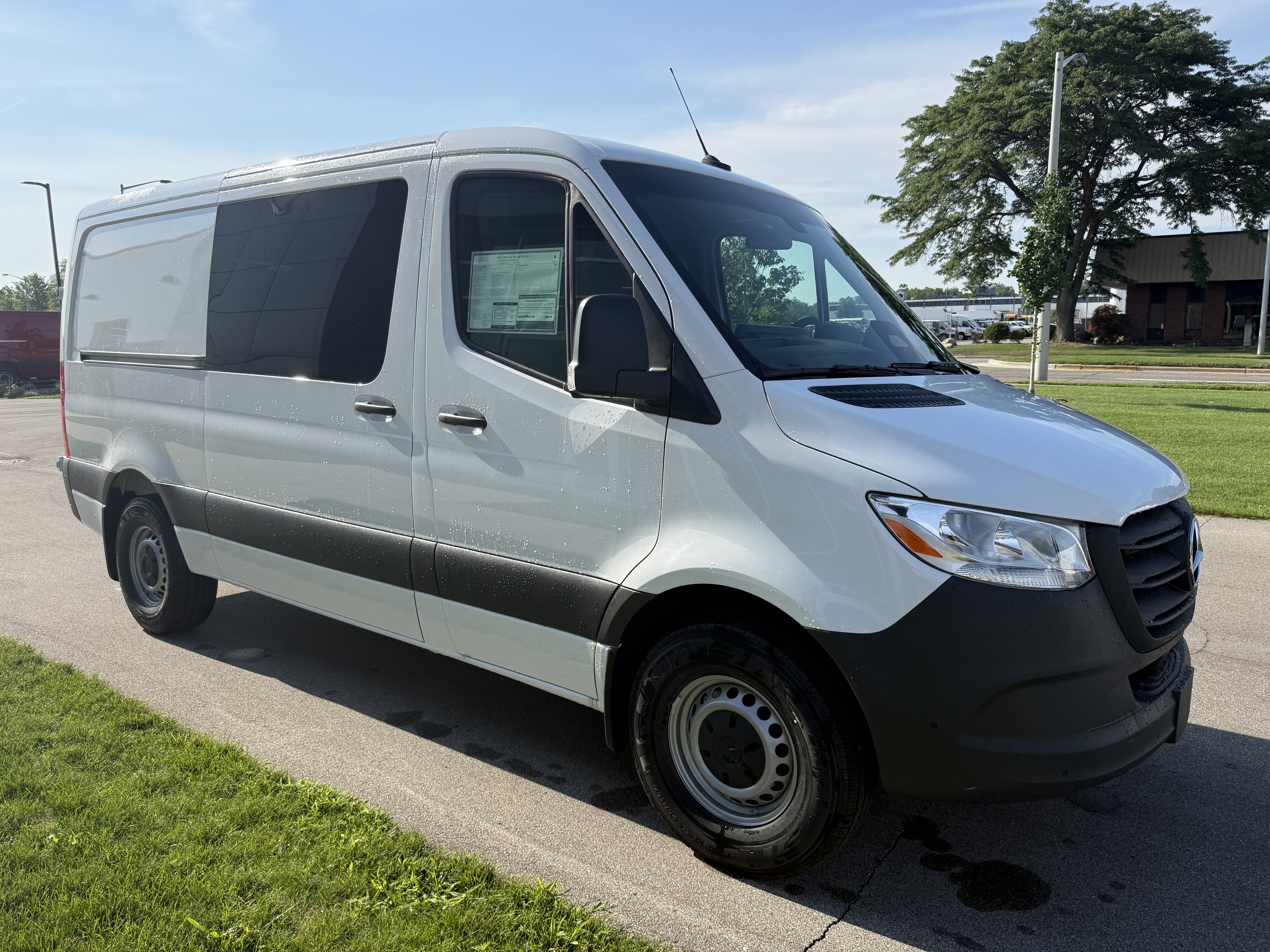 2026 Mercedes-Benz Sprinter Crew Van Base - Photo 9