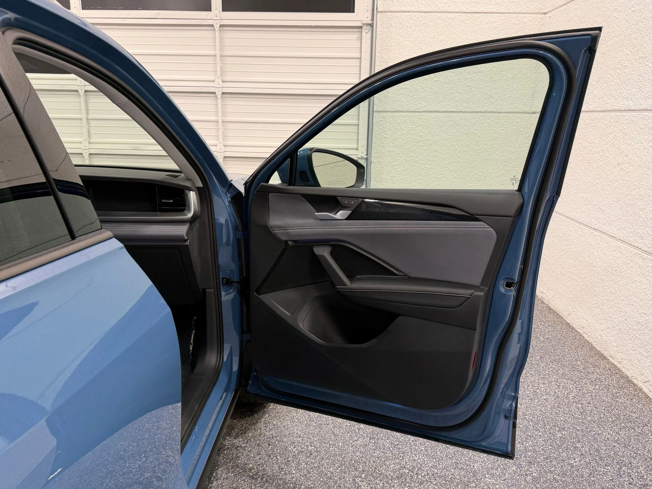 New 2026 Blue Volkswagen SE image 29