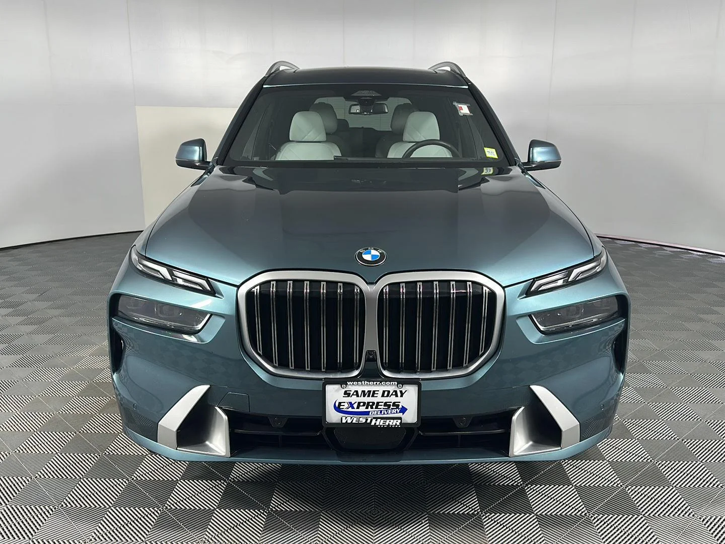 Used 2024 Blue Ridge Mountain Metallic BMW xDrive40i image 4